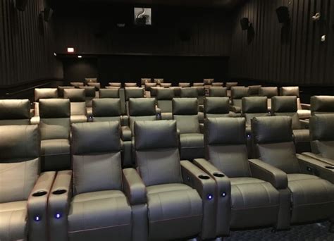 Love the comfy reclining chairs and heated seats. . Amc longview 10